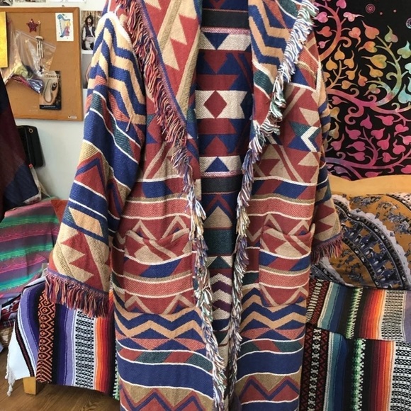 VINTAGE Maxi Aztec Blanket Sweater Coat - Picture 3 of 12
